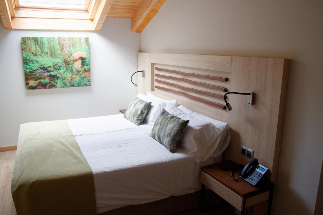 Hotel Rural Las Montanas De Pumar Besullo Екстериор снимка
