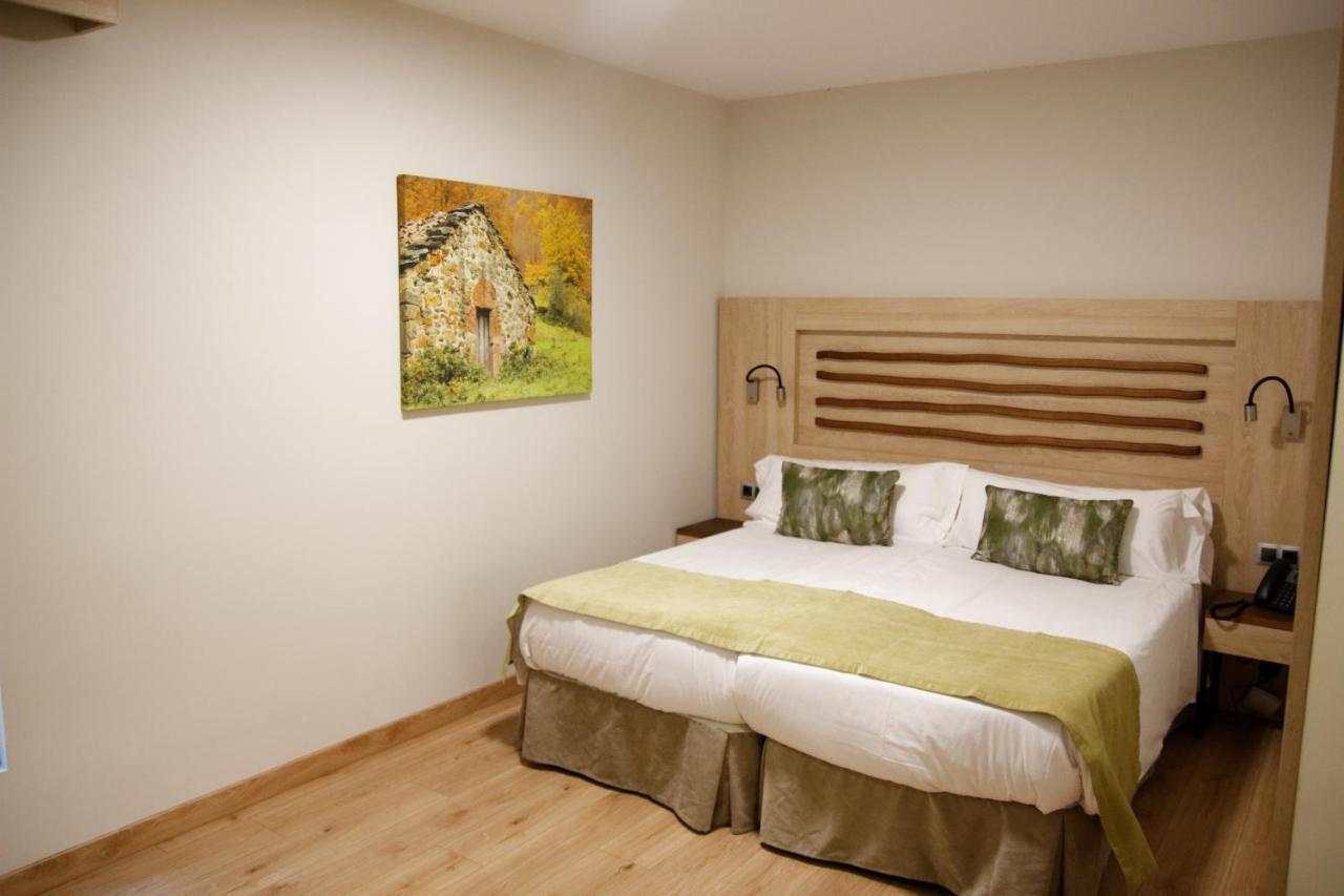Hotel Rural Las Montanas De Pumar Besullo Екстериор снимка