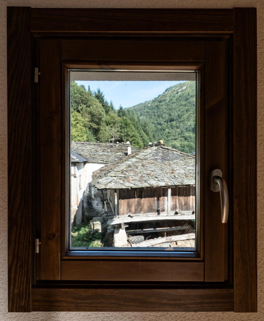 Hotel Rural Las Montanas De Pumar Besullo Екстериор снимка